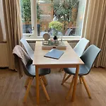 Apartment In Egmond Op Loopafstand & Centrum