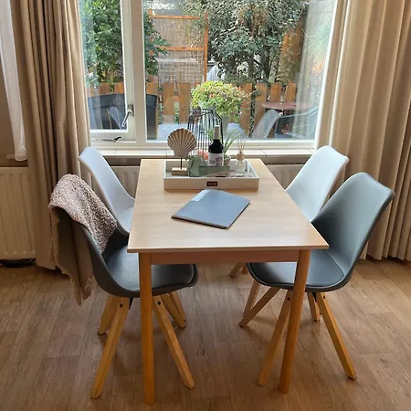Appartement In Egmond Op Loopafstand & Centrum