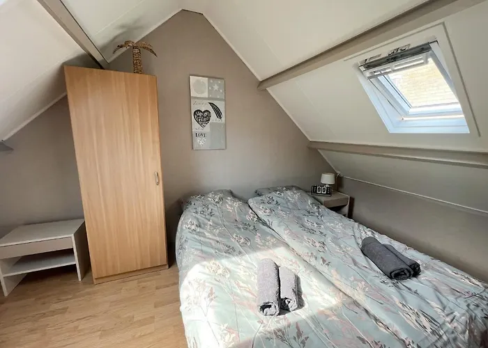 Appartement In Egmond Op Loopafstand Strand&centrum Egmond aan Zee